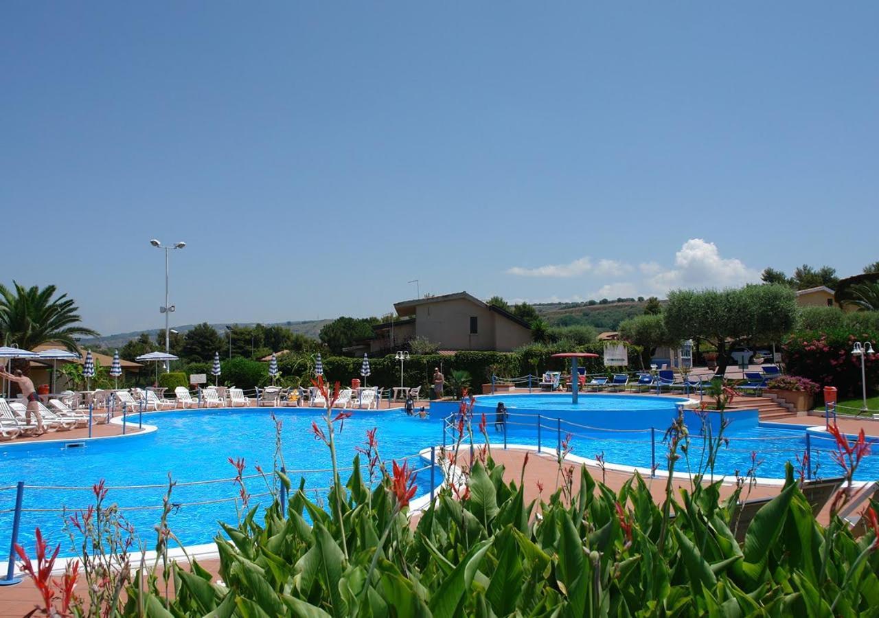 La Pace Village Residence Club Tropea Exterior foto